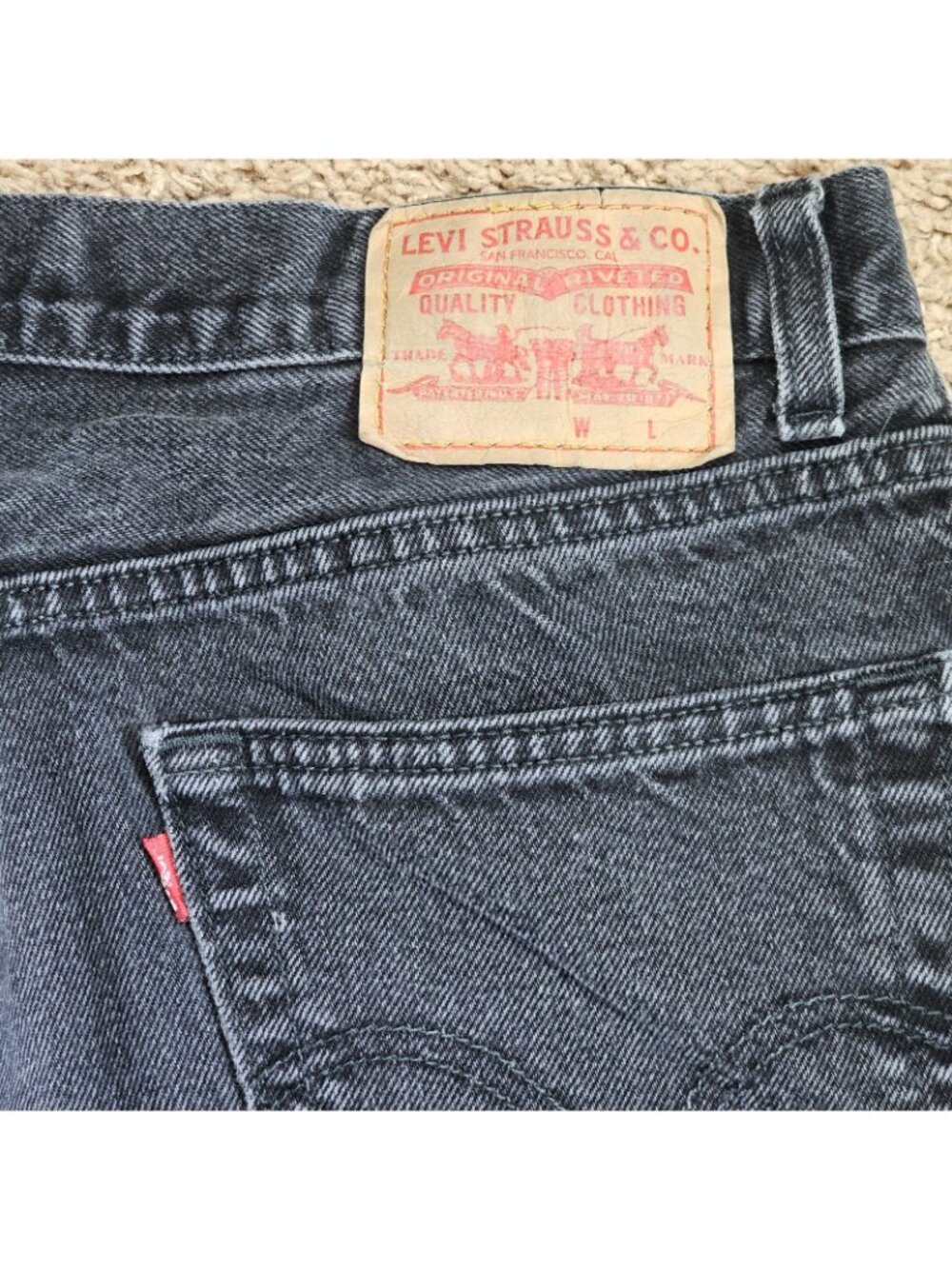 Levis 550 Relaxed Fit Taper Jeans Mens Tag 36x30 Act 35x28.5 Black Faded Wash - Picture 7 of 11